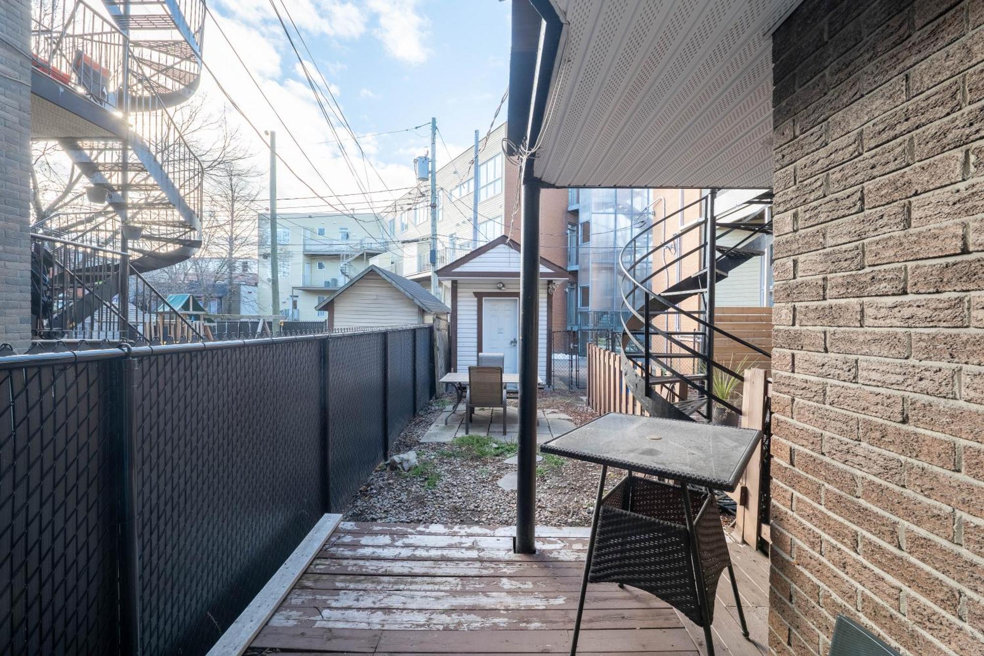 Ferienwohnung Chez Sarah: Montreal Themed Cozy Loft Exterior foto